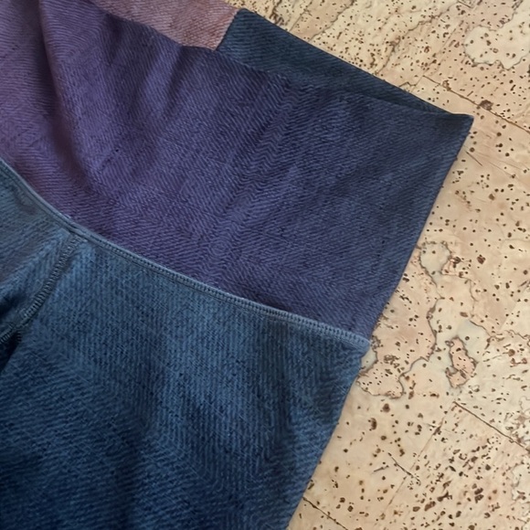 NIYAMA Sol Magic Hour Barefoot Leggings - Picture 6 of 7